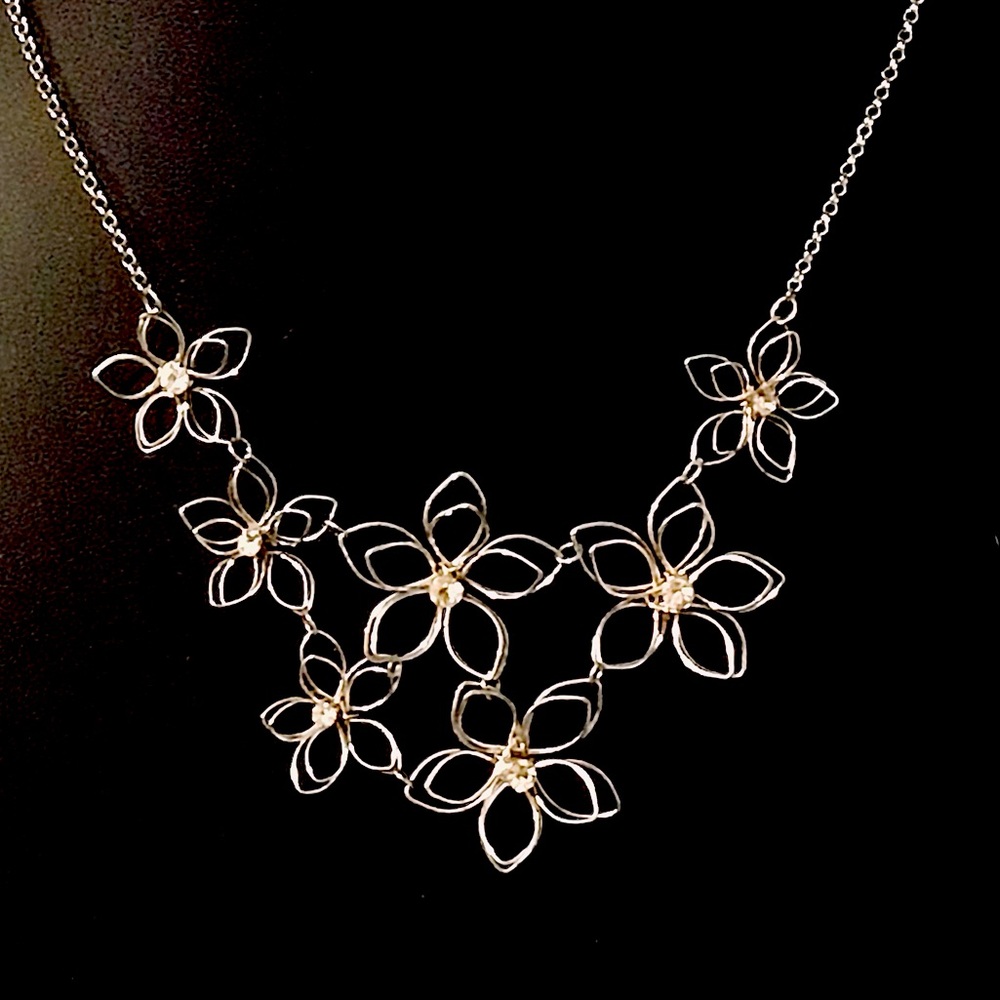 Delicate Floral necklace